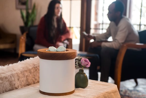 Cremation Ash Art vs Functional Memorial Options: Finding the Right Way to Honor Their Memory